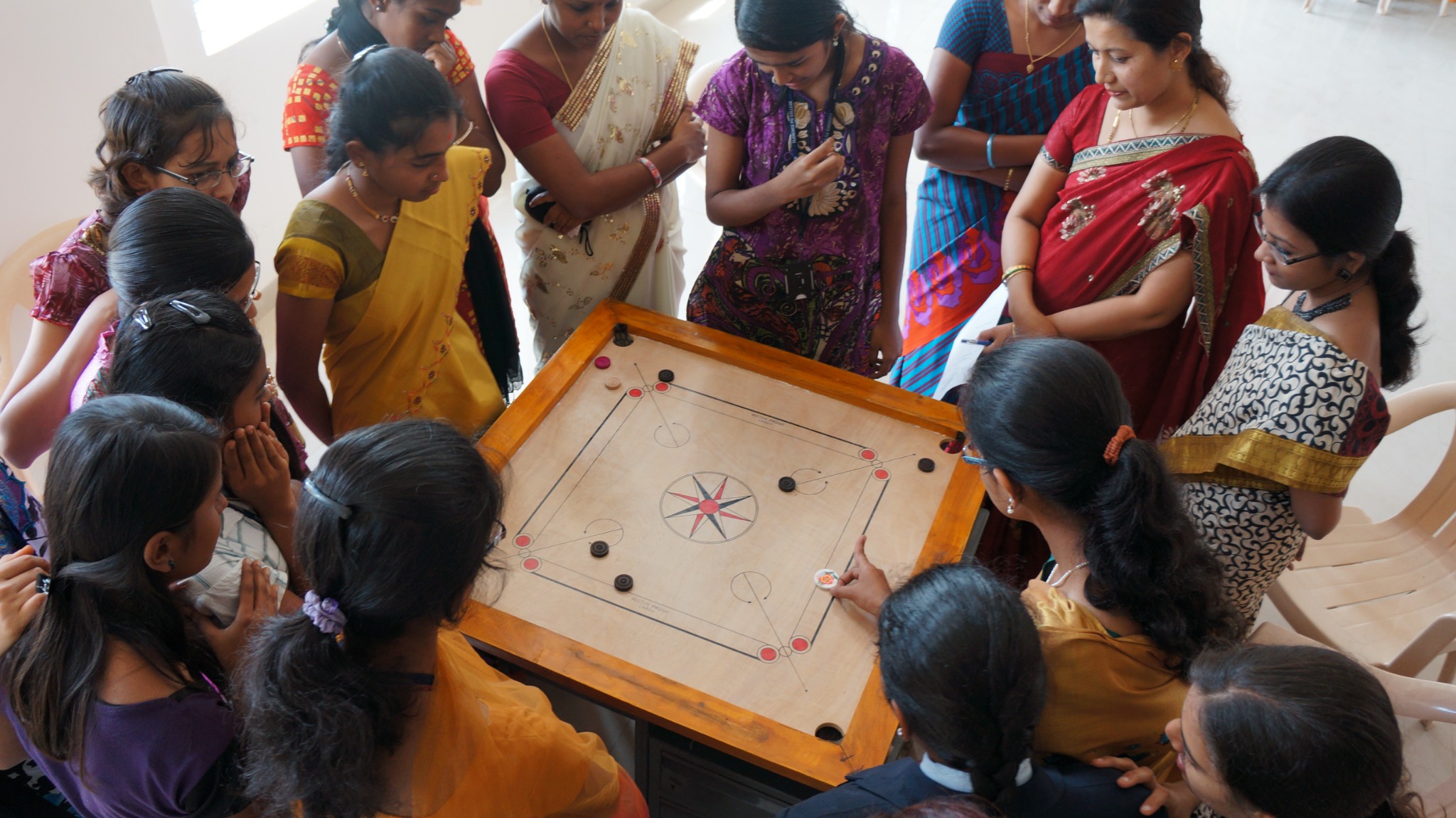 Carrom competition among students